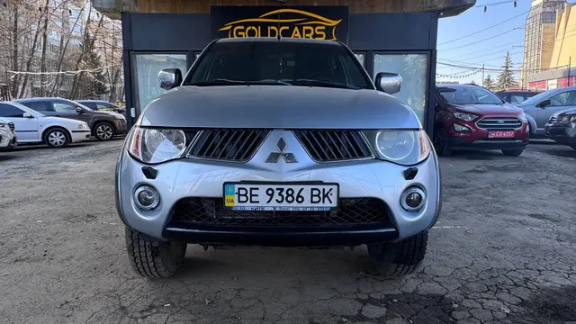 Mitsubishi L200