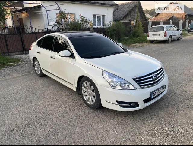 Nissan Teana