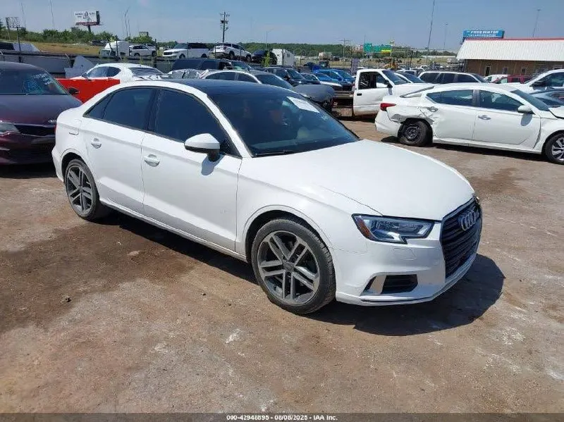 Audi A3 PREMIUM