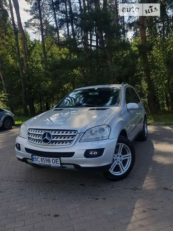 Mercedes-Benz M-Class