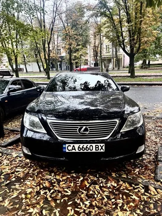 Lexus ls 460L