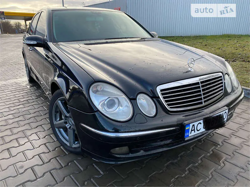 Mercedes-Benz E-Class