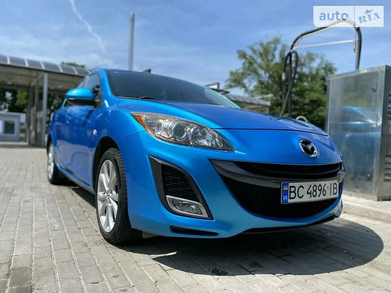 Mazda 3