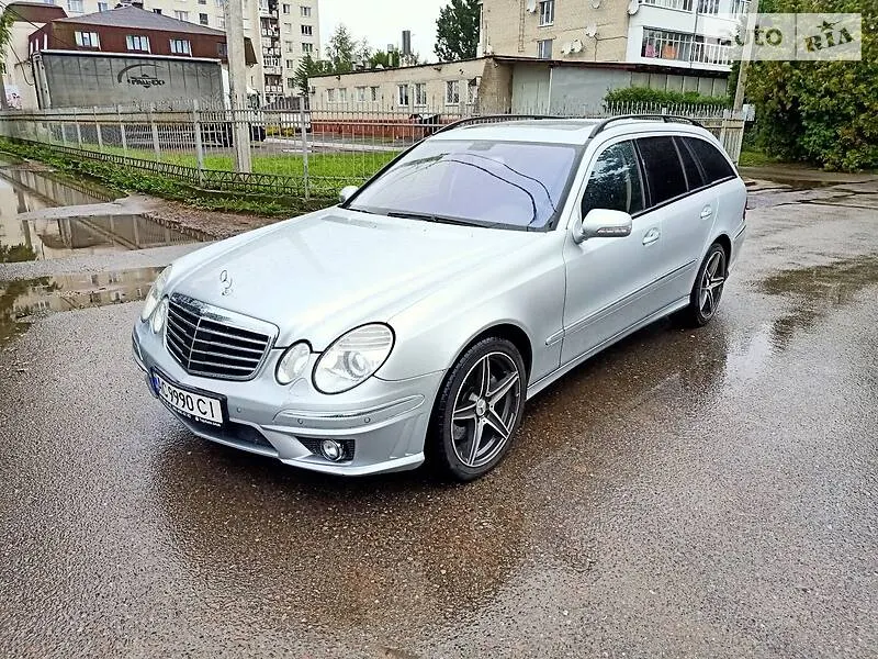 Mercedes-Benz E 320 AMG edition