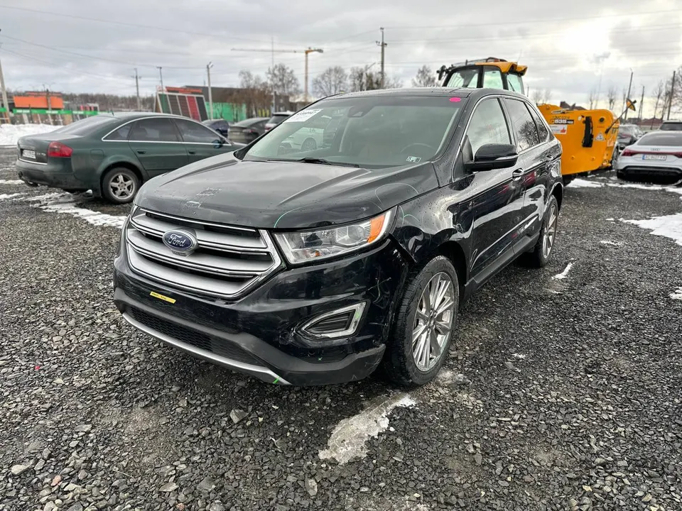 Ford EDGE TITANIUM