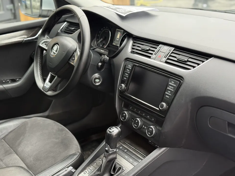 Skoda Octavia Scout — фото 5