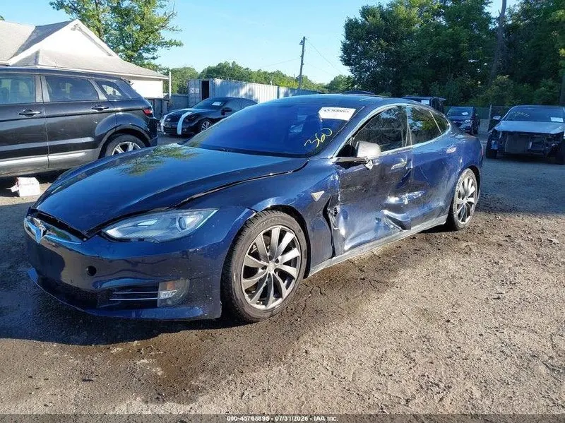 Tesla Model S 85