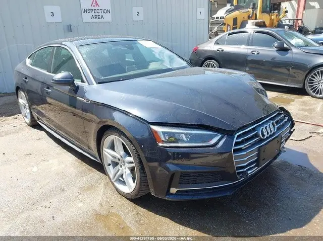 Audi A5 2.0T PREMIUM PLUS