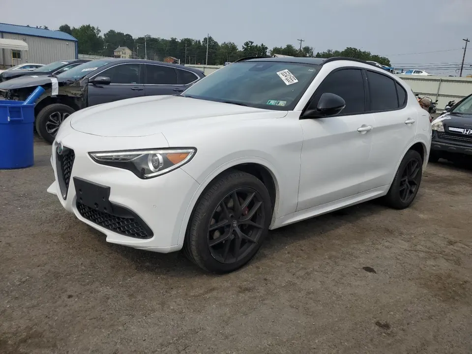 Alfa Romeo STELVIO TI