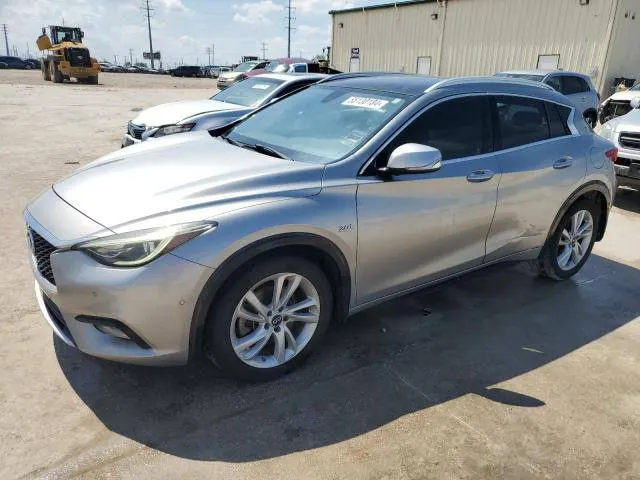 Infiniti QX30 BASE