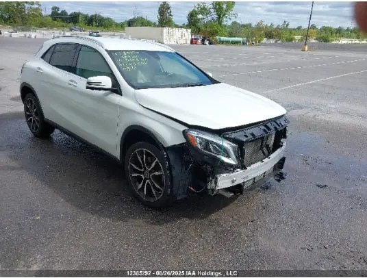 Mercedes-Benz GLA 250 4MATIC