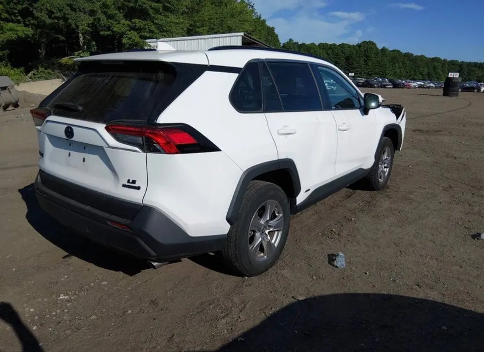 Toyota RAV4 2.5 Hybrid — фото 5
