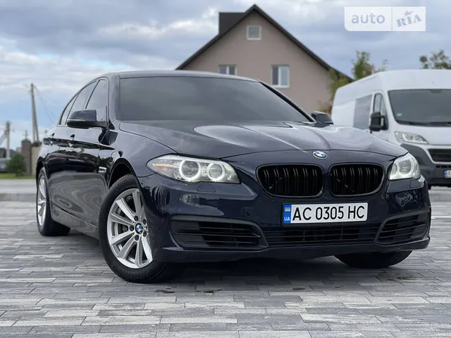 BMW 528