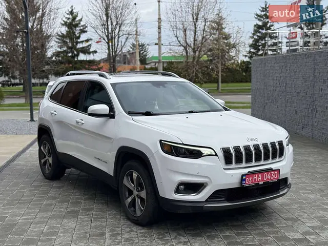 Jeep Cherokee