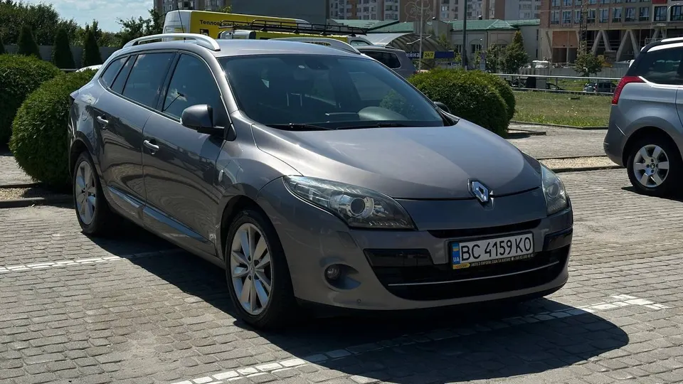 Renault MEGANE
