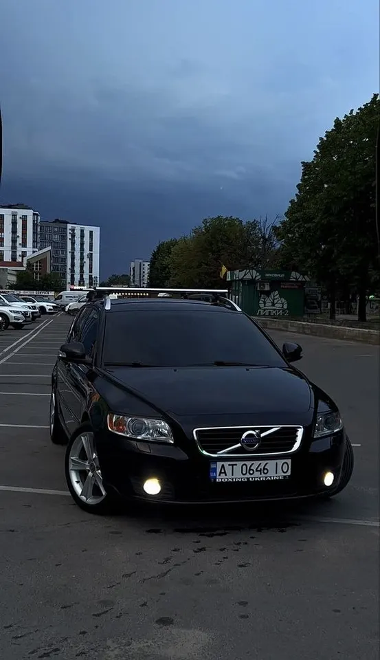Volvo V50 R-Design ідеал
