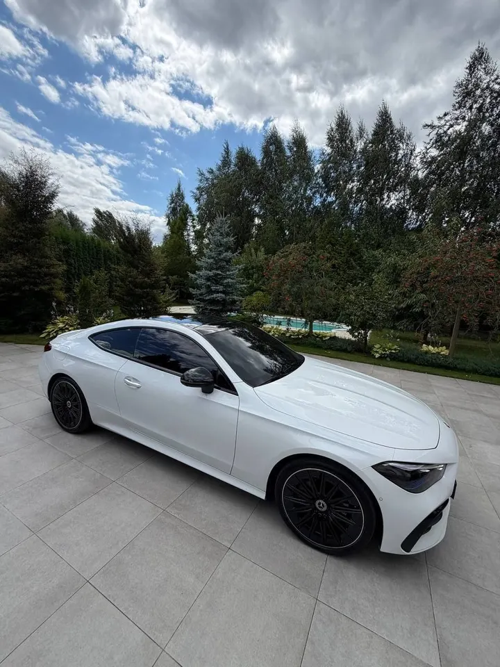 Mercedes-Benz CLE 300 4MATIC Coupe