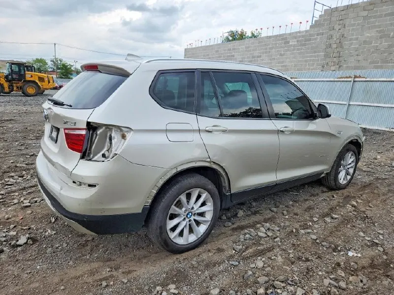 BMW X3 XDRIVE 28 I — фото 3