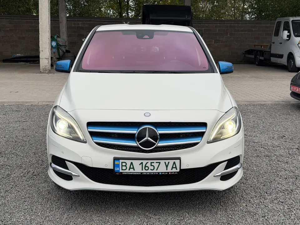Mercedes-Benz B250e Range Plus