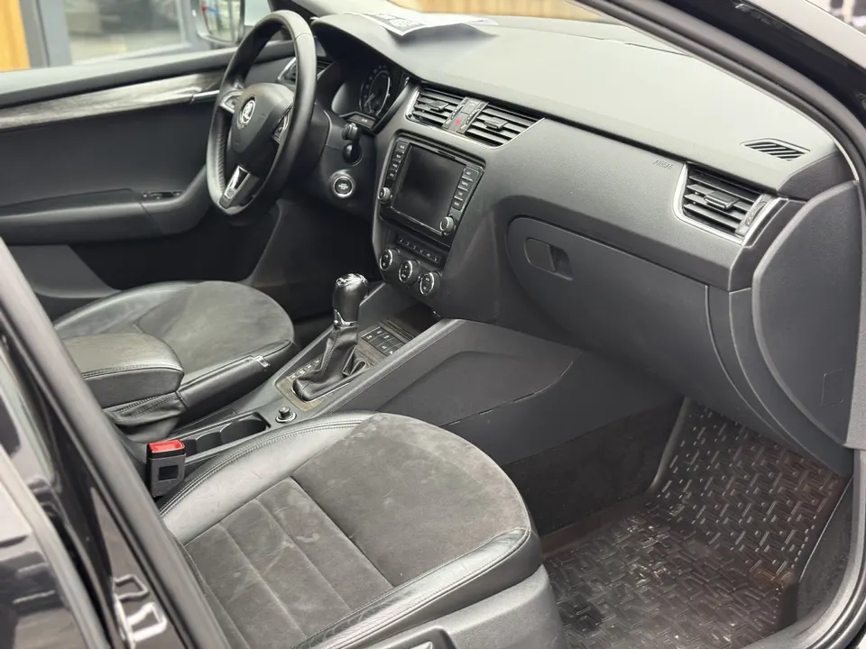 Skoda Octavia Scout — фото 4