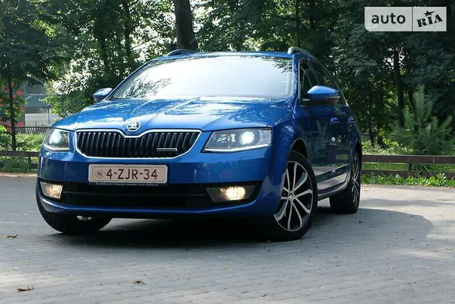 Skoda Octavia A7 XENON LED