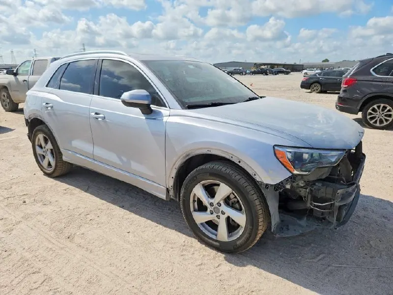 Audi Q3 PREMIUM