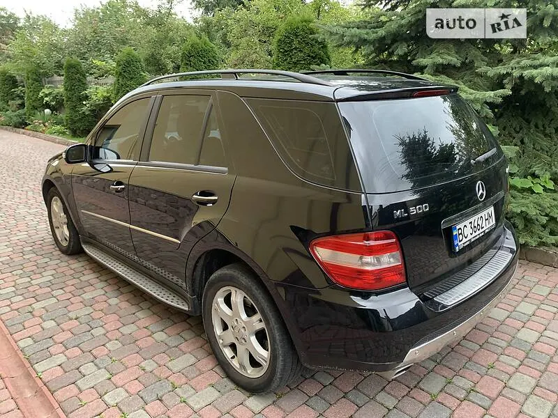Mercedes-Benz ML 500