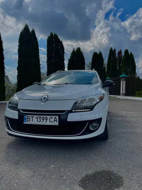 Renault Megane BOSE
