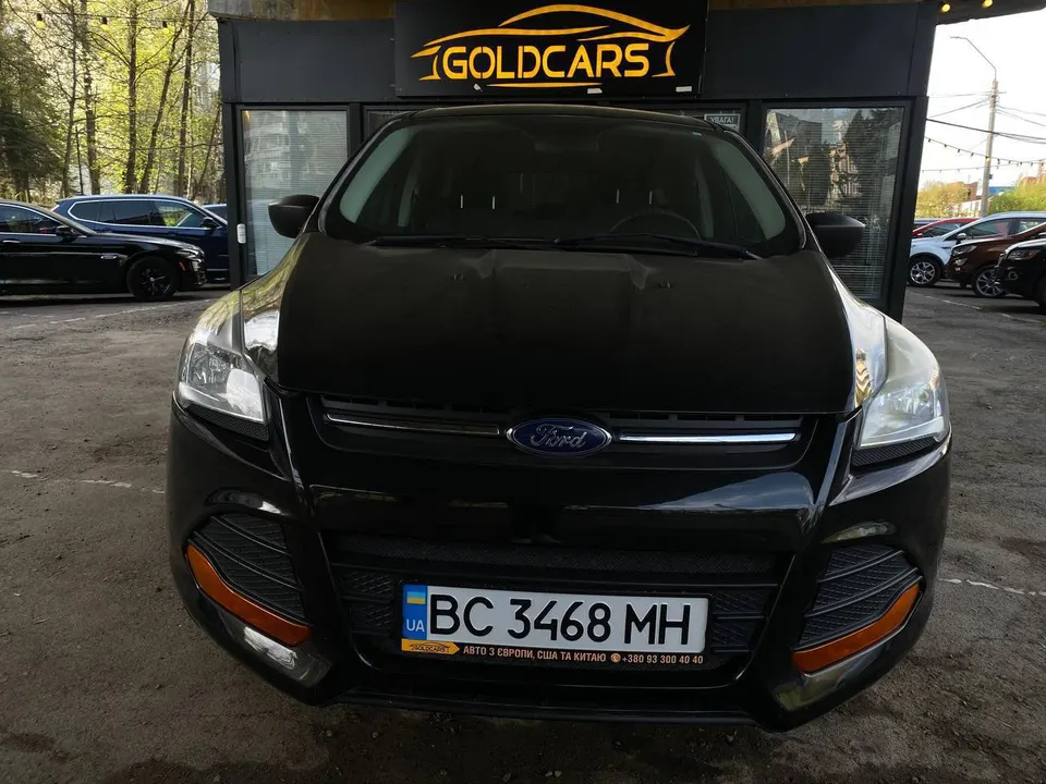 Ford ESCAPE