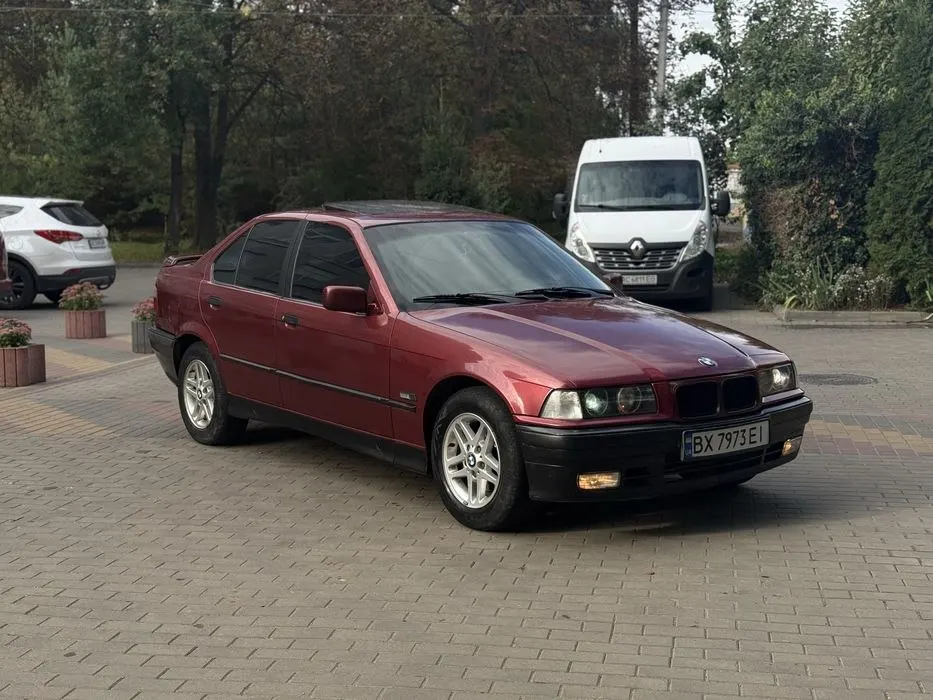 BMW E36 318 iS M42B18