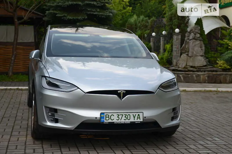 Tesla Model X