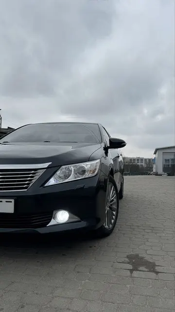 Toyota Camry 50