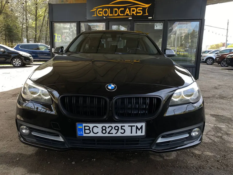 BMW 528i
