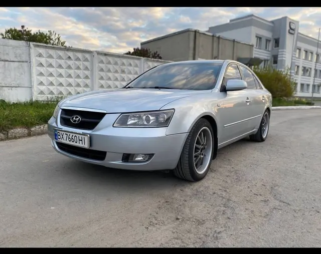 Hyundai Sonata