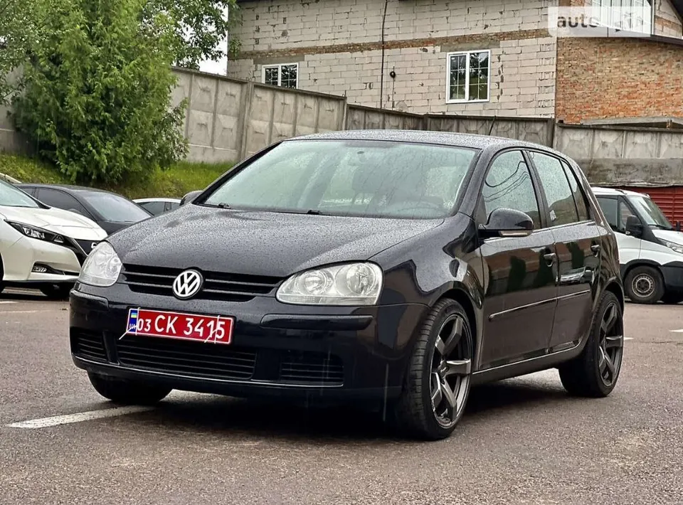 Volkswagen Golf V