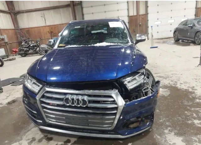Audi SQ5 3.0 Бензин