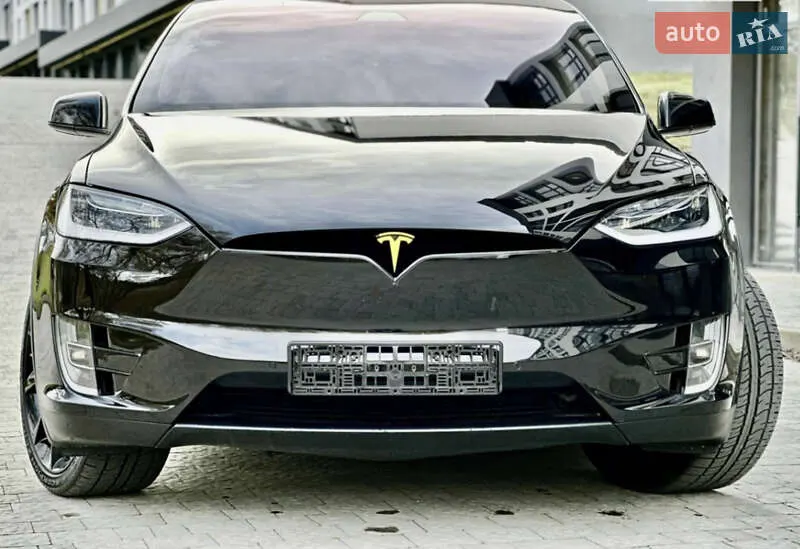 Tesla Model X
