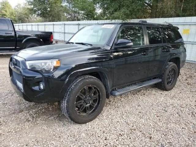 Toyota 4RUNNER SR5
