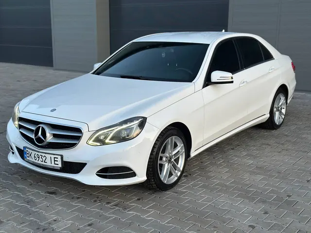 Mercedes-Benz E 220