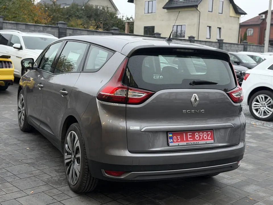 Renault Grand Scenic — фото 4