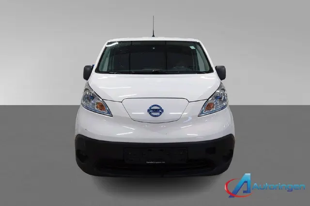 Nissan e-nv200