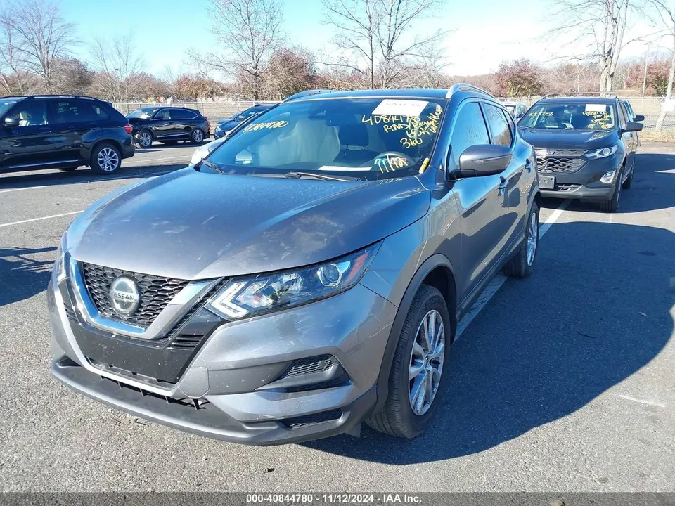 Nissan Rogue Sport SV