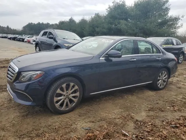 Mercedes-Benz E 300 4MATIC
