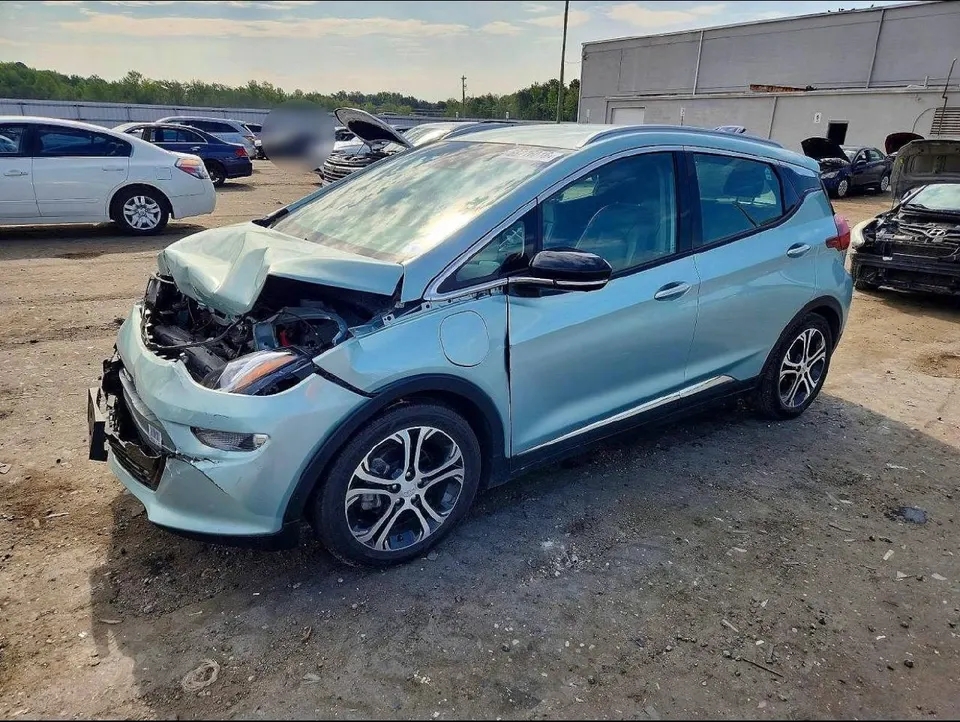 Chevrolet Bolt EV Premier — фото 2