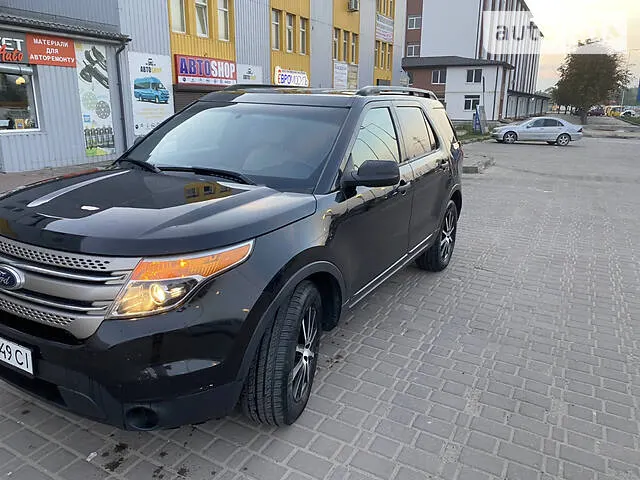 Ford Explorer