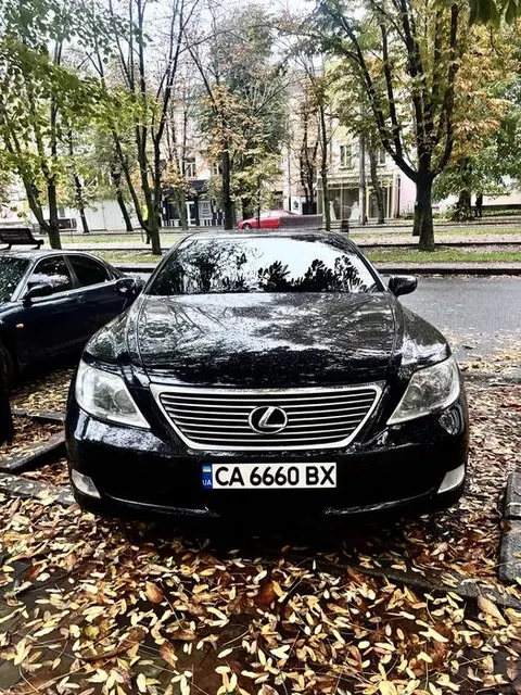 Lexus ls 460L