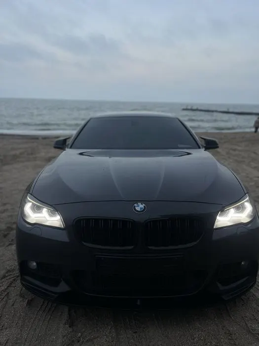 BMW F10