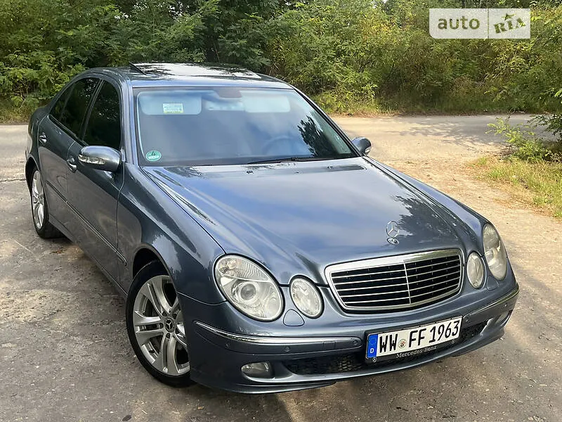 Mercedes-Benz E 320 AVANGARD