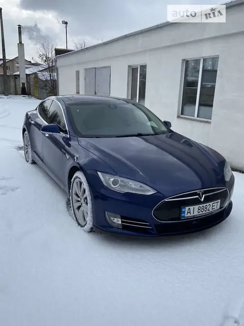 Tesla Model S