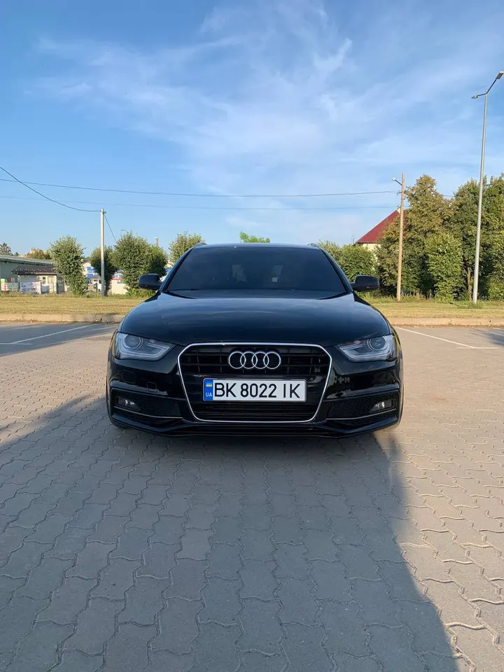 Audi A4 B8